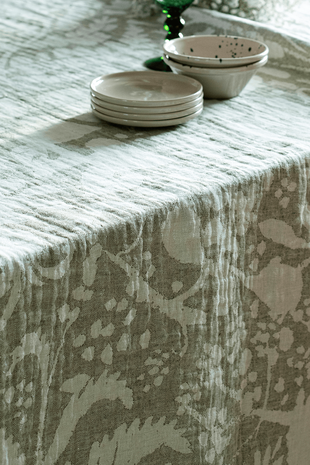 Tablecloth - The Hus Edit