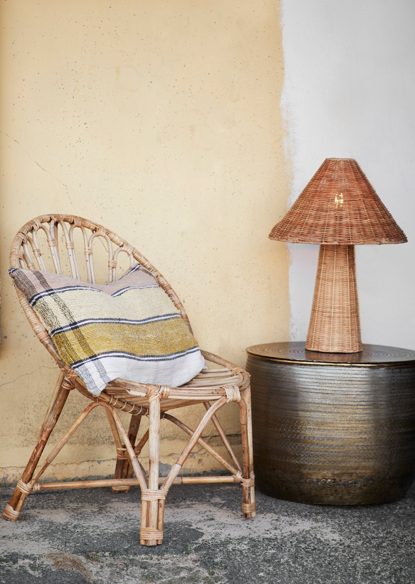 Rattan Table Lamp - The Hus Edit